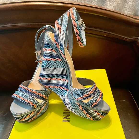 GIANNI BINI 💙💙JANDYY MULTI-COLORED  💕💕TRENDY WEDGES - Picture 1 of 5